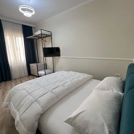 Glauk Tirana